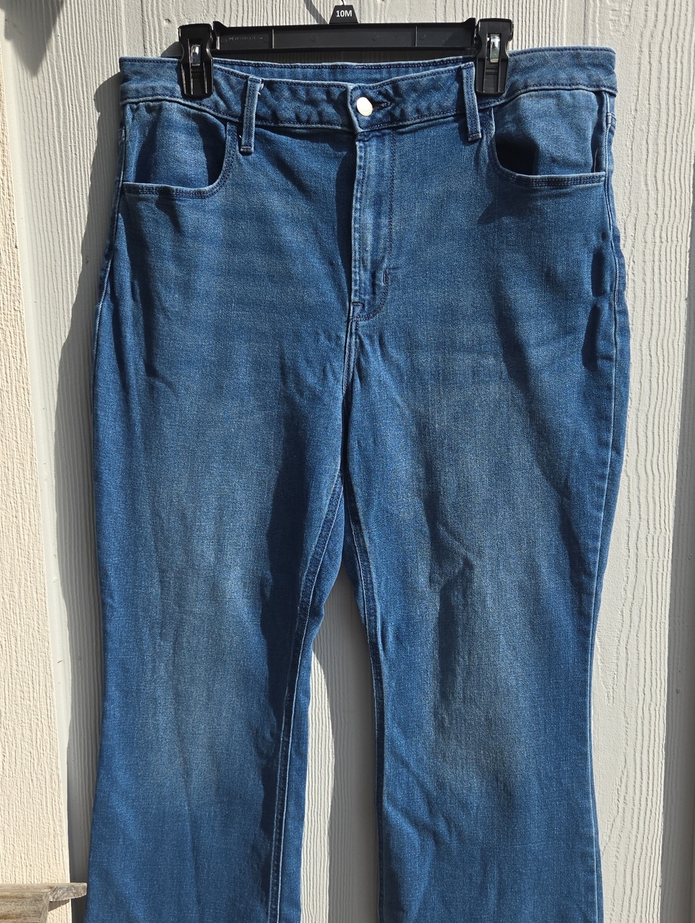 OLD NAVY | WOW! Flare High-Rise Jeans (SIZE 16) | MEDIUM WASH